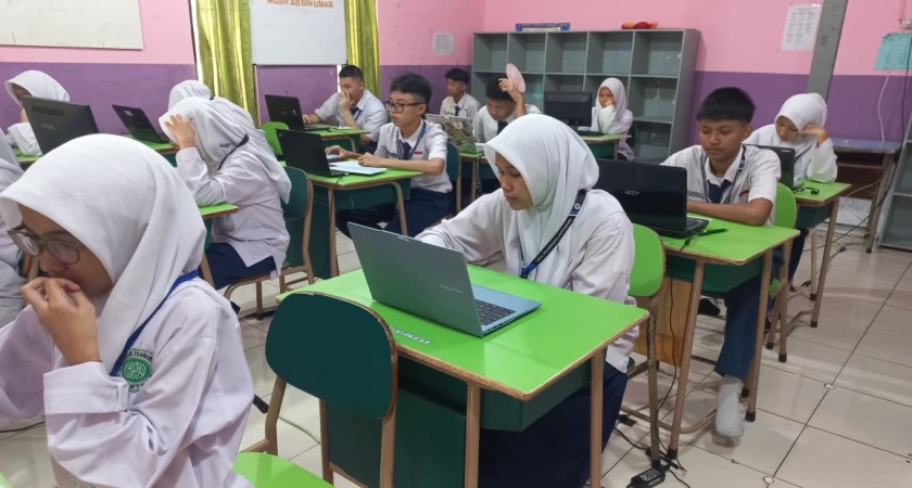 Ujian Madrasah Berbasis Komputer